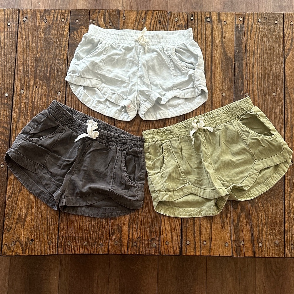 Billabong Kids Shorts - light blue, Black, and Green